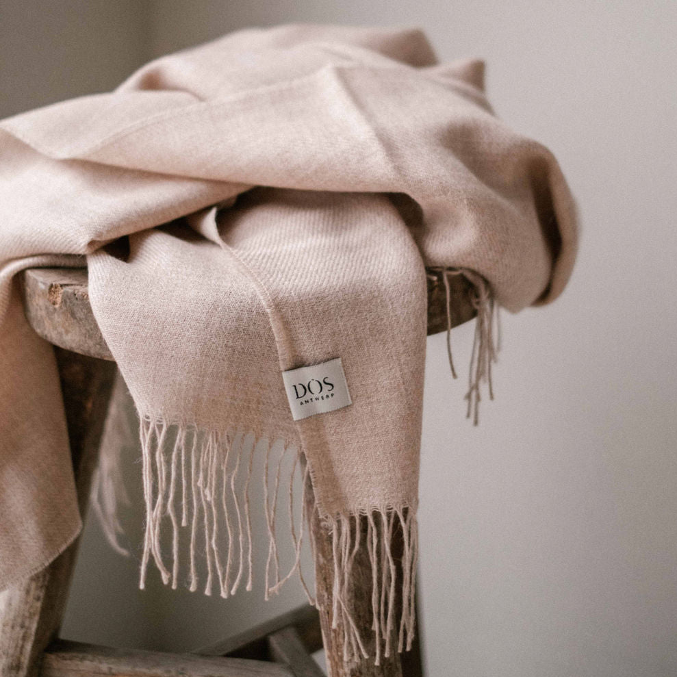 Warm and soft baby alpaca scarf in beige