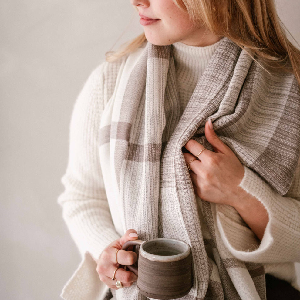 warm and soft premium Atempe Check Cinnamon Shawl