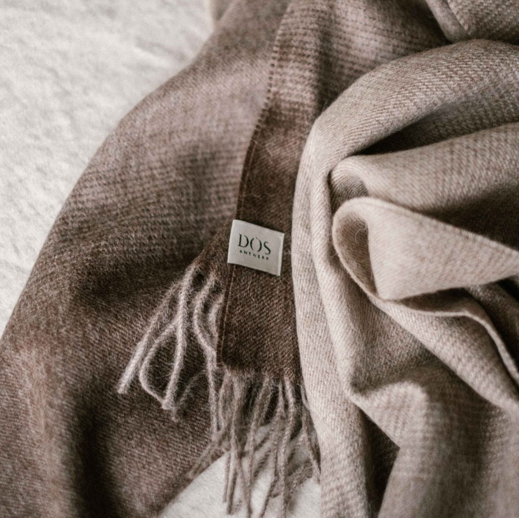 Premium 100% baby alpaca brown shawl scarf from DOS Antwerp